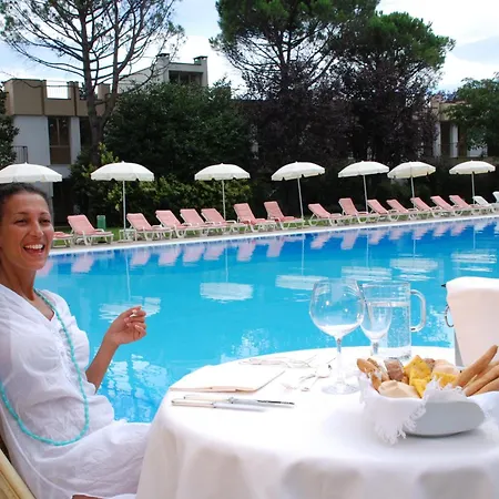 Отель Ermitage Bel Air Medical 4*